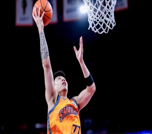 崔康熙应对,裁判判罚巧,换人风波升,问鼎娱乐官网入口,问鼎娱乐下载,问鼎娱乐官网h5,问鼎娱乐官方网站