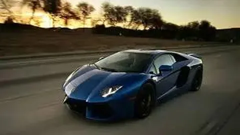 “利雅得胜利势头强劲，布罗佐维奇精准角球助攻，中卫法蒂尔头球破门！”